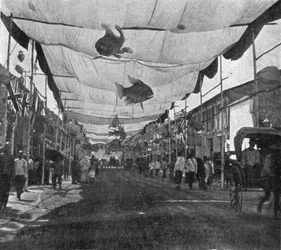 A díszek a szingapúri Main Streeten, illusztráció a Királyból, 1901. május 25